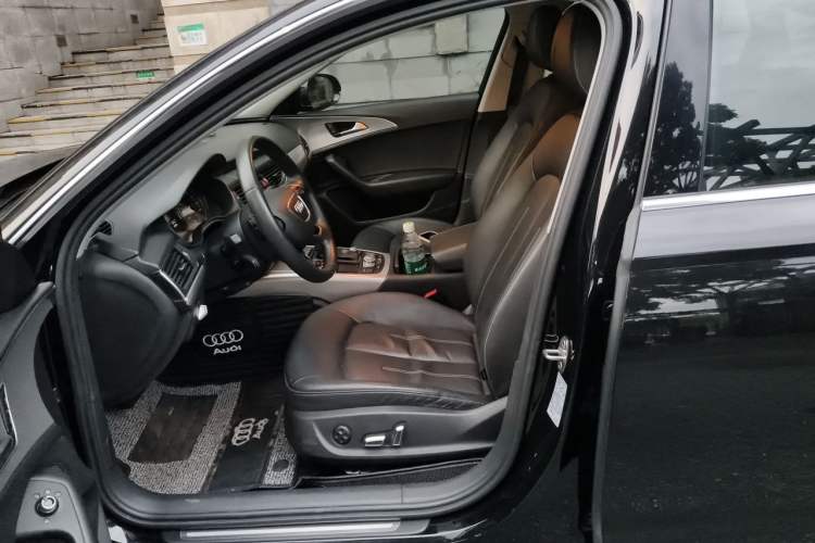 Used Audi A6L 2018 30th Anniversary Edition TFSI Trendy Model Left Front Seat