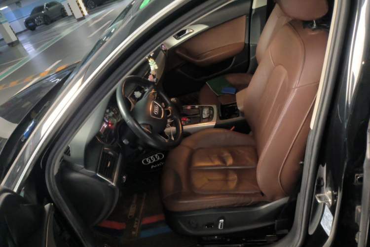 Used Audi A6L 2018 30th Anniversary Edition 35 TFSI Fashion Model Left Front Seat