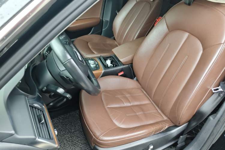 Used Audi A6L 2018 30th Anniversary Edition 35 TFSI Fashion Model Left Front Seat