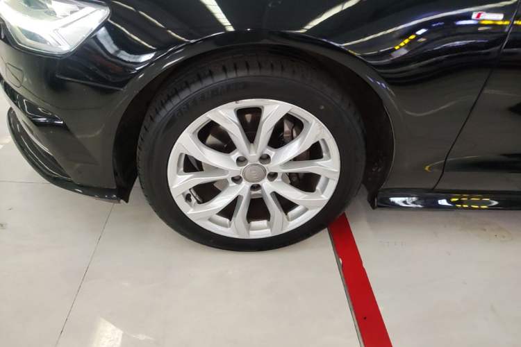 Used Audi A6L 2018 35 TFSI Collector's Edition Left Front Wheel Hub