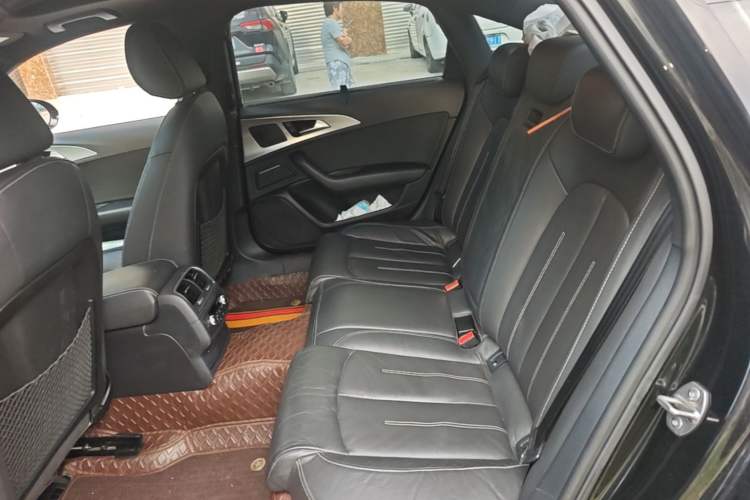 Used Audi A6L 2018 30th Anniversary Edition 45 TFSI quattro Sport model Left Rear Seat