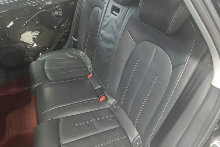 Used Audi A6L 2018 30th Anniversary Edition TFSI Trendy Model Left Rear Seat