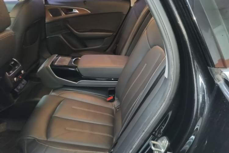 Used Audi A6L 2018 30th Anniversary Edition 30 FSI Style Model Left Rear Seat