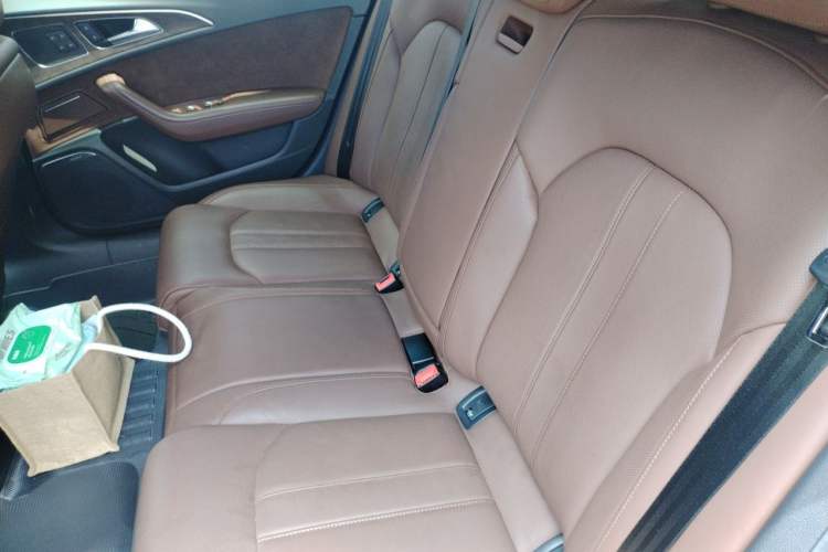 Used Audi A6L 2018 30th Anniversary Edition 45 TFSI quattro Luxury Model Left Rear Seat