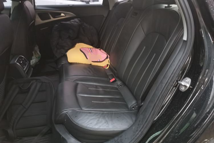 Used Audi A6L 2018 30th Anniversary Edition 35 TFSI Fashion Model Left Rear Seat