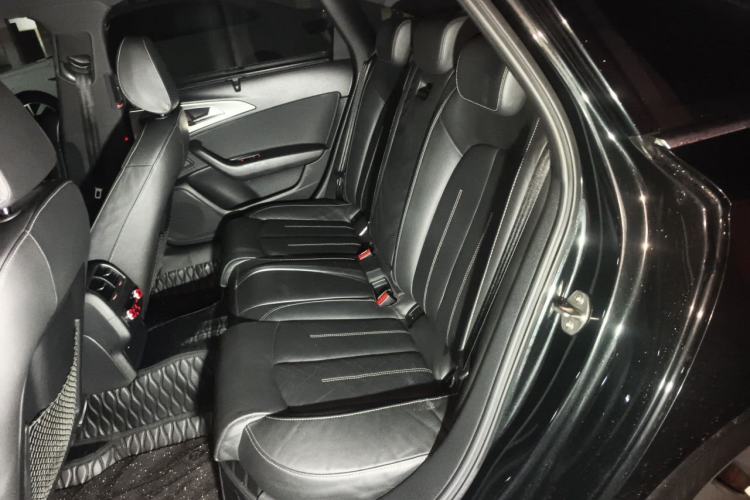 Used Audi A6L 2018 30th Anniversary Edition 45 TFSI quattro Sport model Left Rear Seat