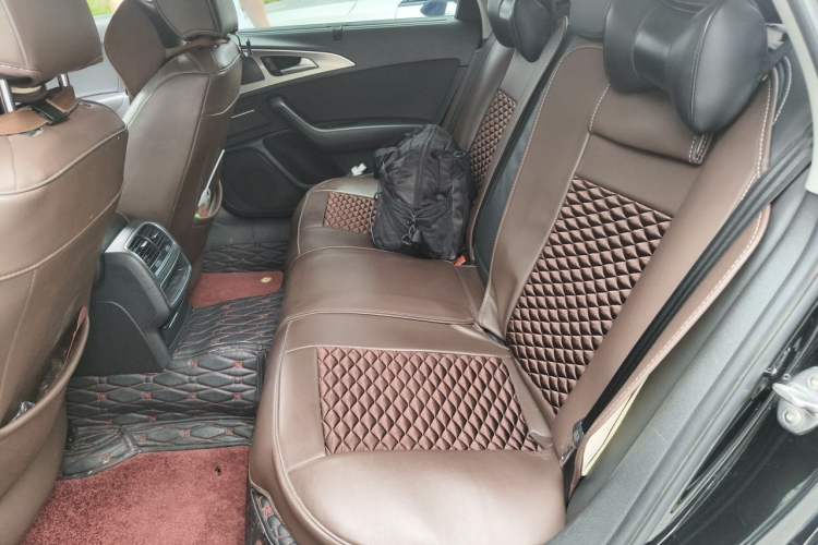 Used Audi A6L 2018 30th Anniversary Edition 35 TFSI Fashion Model Left Rear Seat