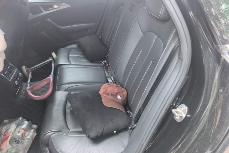 Used Audi A6L 2018 30th Anniversary Edition 45 TFSI quattro Sport model Left Rear Seat