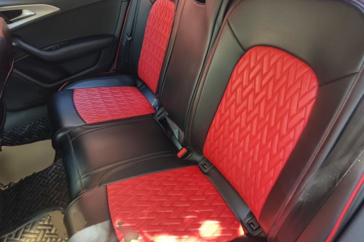 Used Audi A6L 2018 30th Anniversary Edition 35 TFSI Fashion Model Left Rear Seat