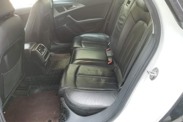 Used Audi A6L 2018 30th Anniversary Edition 35 TFSI Fashion Model Left Rear Seat