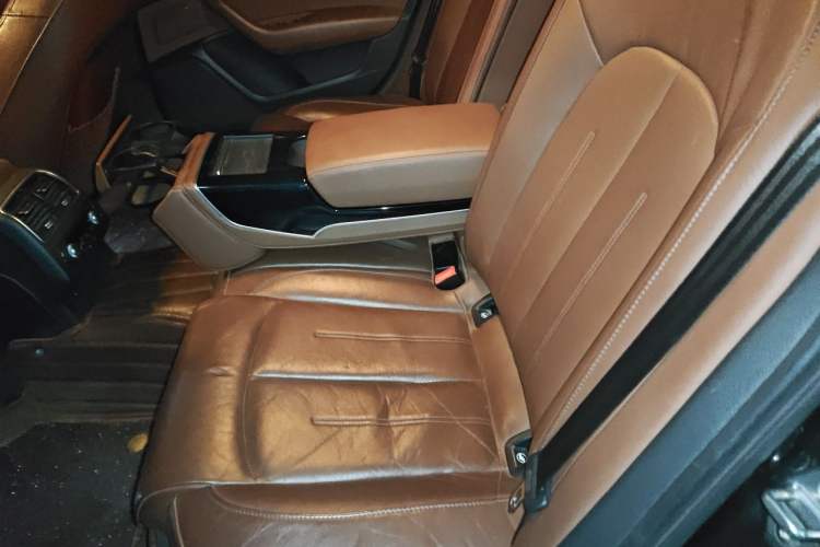 Used Audi A6L 2018 30th Anniversary Edition 30 FSI Style Model Left Rear Seat