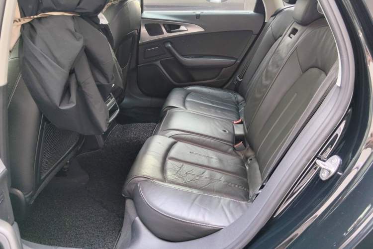 Used Audi A6L 2018 30th Anniversary Edition 35 TFSI Fashion Model Left Rear Seat
