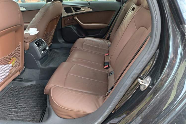 Used Audi A6L 2018 30th Anniversary Edition 45 TFSI quattro Sport model Left Rear Seat