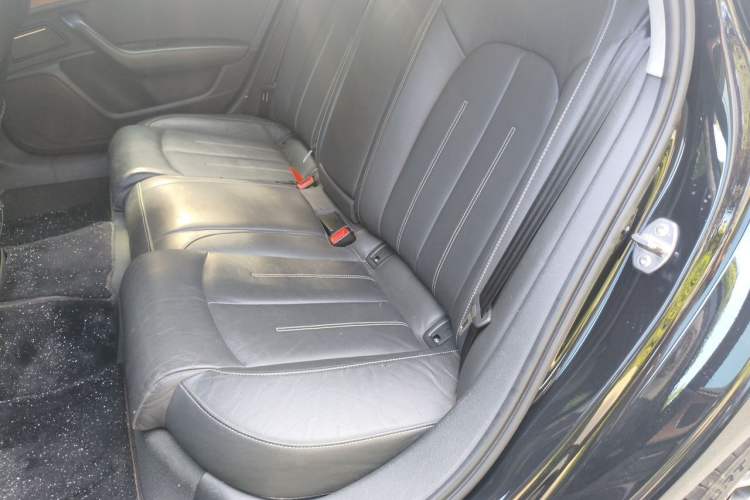 Used Audi A6L 2018 30th Anniversary Edition 30 FSI Style Model Left Rear Seat