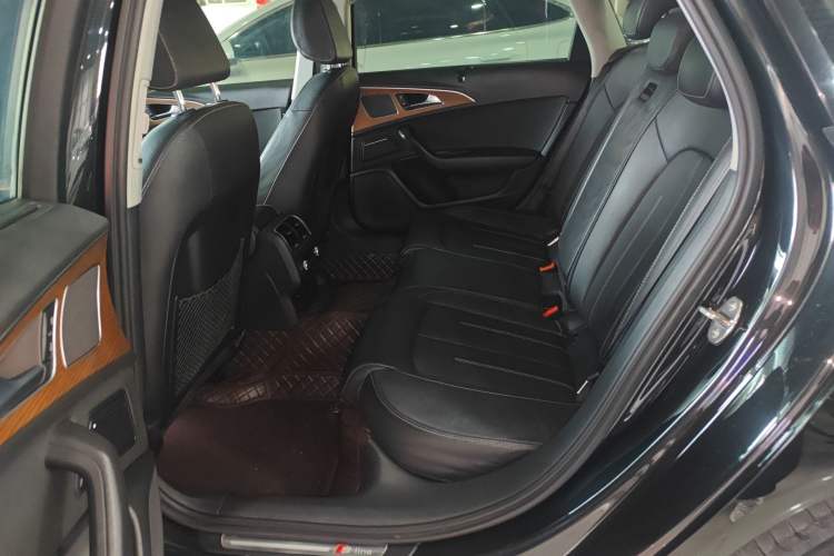 Used Audi A6L 2018 30th Anniversary Edition 30 FSI Style Model Left Rear Seat