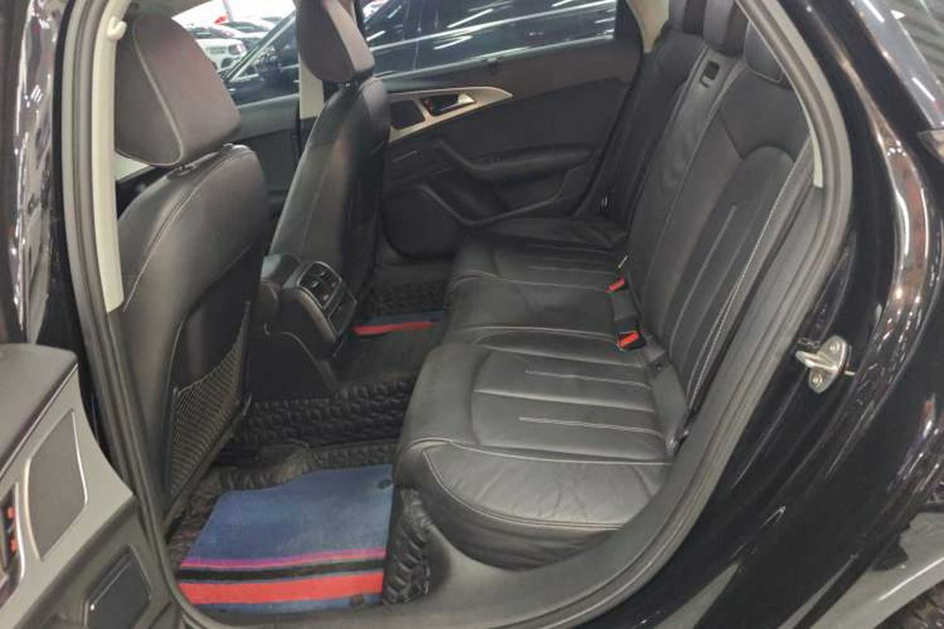 Used Audi A6L 2018 30th Anniversary Edition 35 TFSI Fashion Model Left Rear Seat