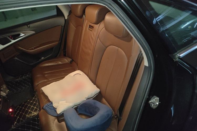 Used Audi A6L 2018 30th Anniversary Edition 35 TFSI Fashion Model Left Rear Seat