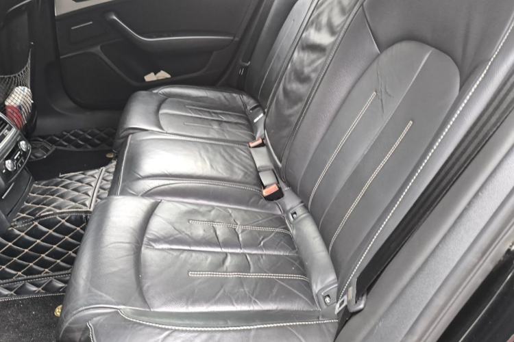 Used Audi A6L 2018 30th Anniversary Edition 45 TFSI quattro Sport model Left Rear Seat