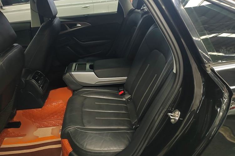 Used Audi A6L 2018 30th Anniversary Edition 35 TFSI Fashion Model Left Rear Seat