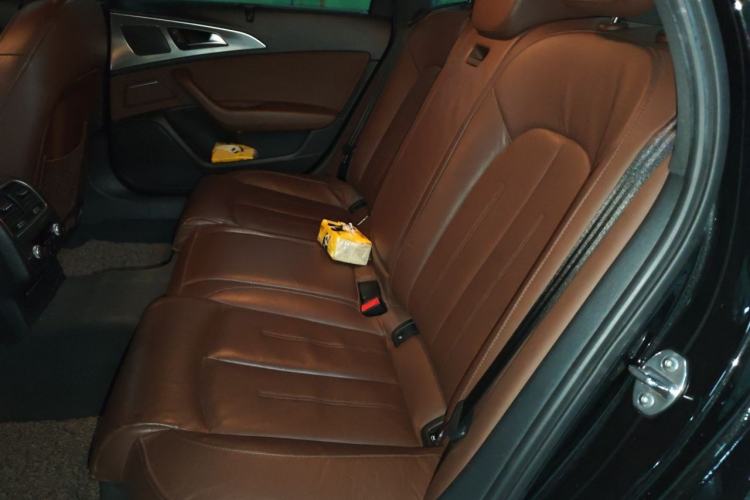 Used Audi A6L 2018 30th Anniversary Edition 45 TFSI quattro Sport model Left Rear Seat