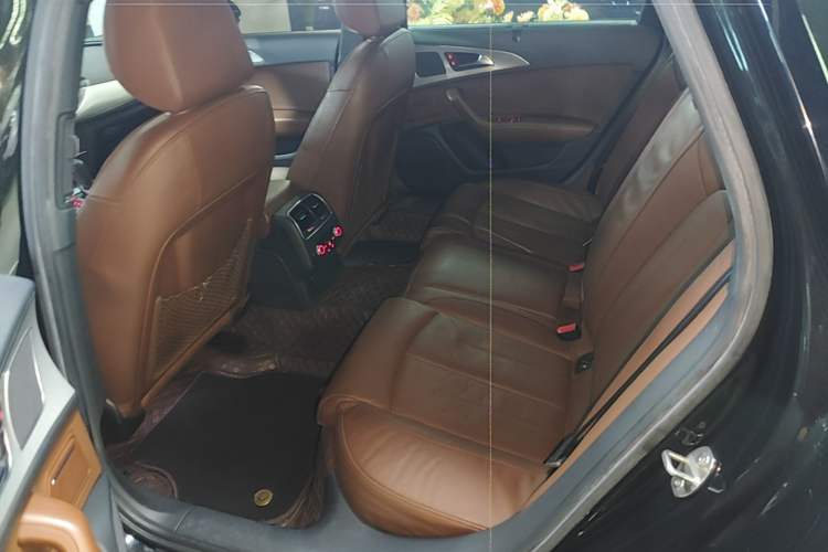 Used Audi A6L 2018 30th Anniversary Edition 35 TFSI Sport Edition Left Rear Seat