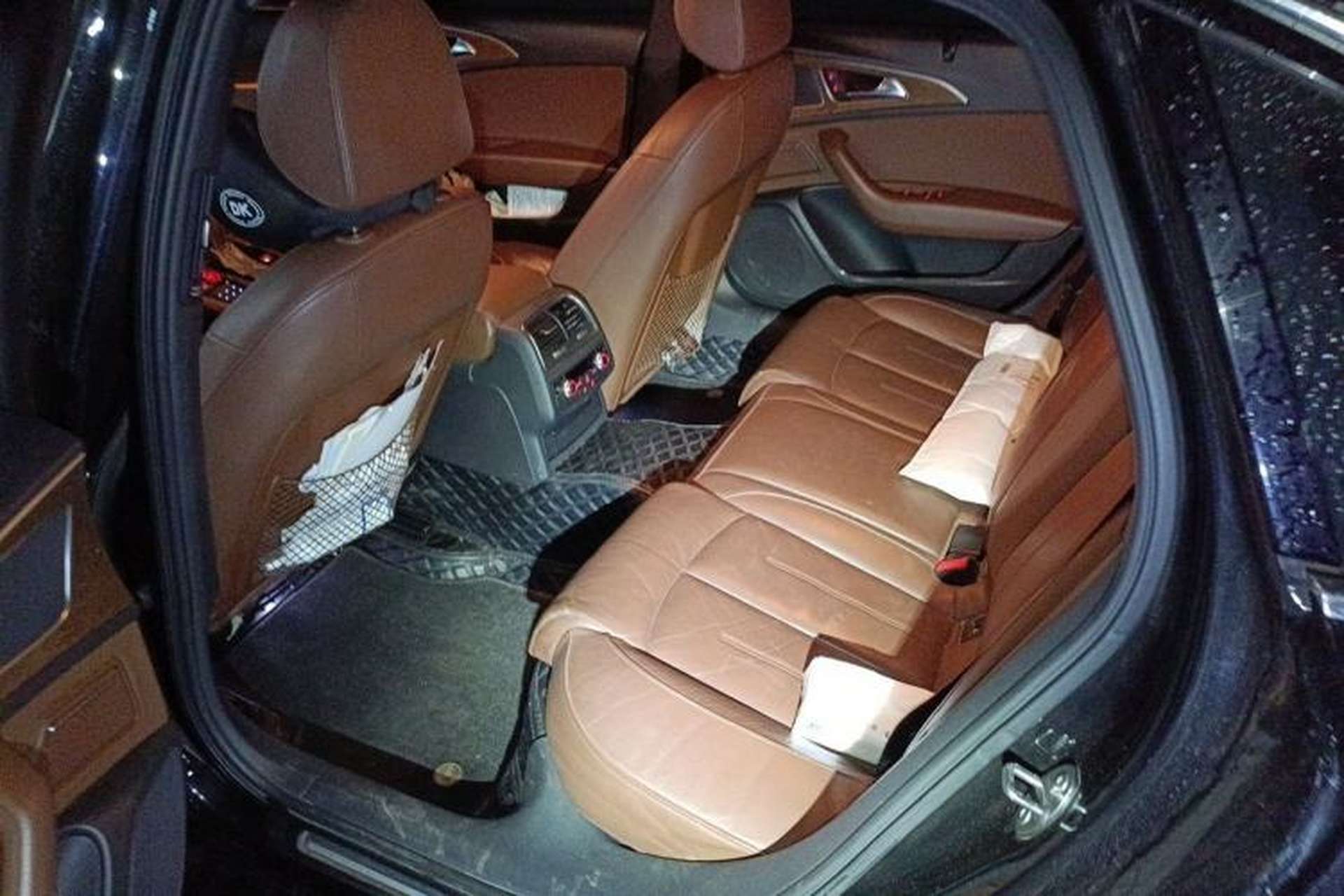 Used Audi A6L 2018 30th Anniversary Edition 45 TFSI quattro Sport model Left Rear Seat