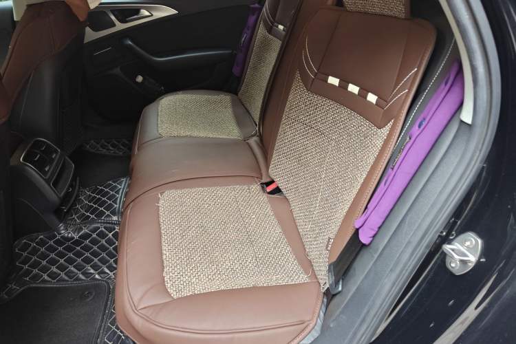 Used Audi A6L 2018 30th Anniversary Edition 35 TFSI Fashion Model Left Rear Seat