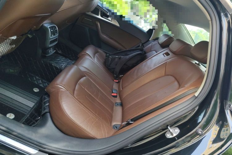 Used Audi A6L 2018 30th Anniversary Edition 35 TFSI Fashion Model Left Rear Seat