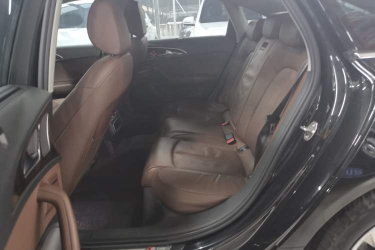 Used Audi A6L 2018 30th Anniversary Edition 35 TFSI Fashion Model Left Rear Seat