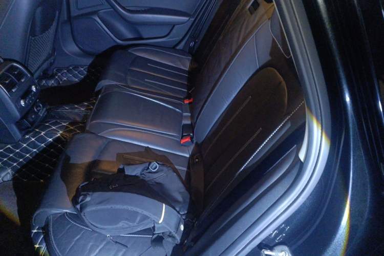 Used Audi A6L 2018 30th Anniversary Edition 30 FSI Style Model Left Rear Seat
