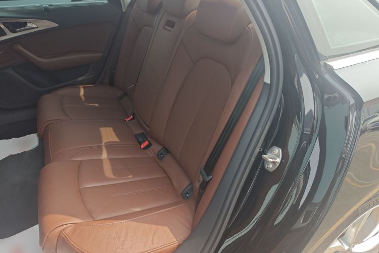 Used Audi A6L 2018 30th Anniversary Edition 35 TFSI Fashion Model Left Rear Seat