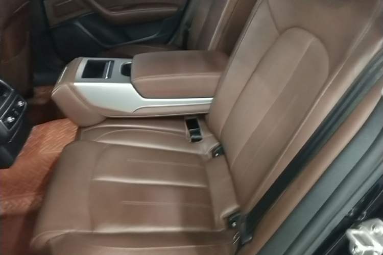 Used Audi A6L 2018 30th Anniversary Edition TFSI Trendy Model Left Rear Seat
