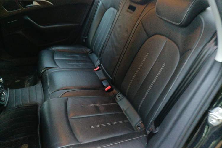 Used Audi A6L 2018 30th Anniversary Edition 30 FSI Style Model Left Rear Seat