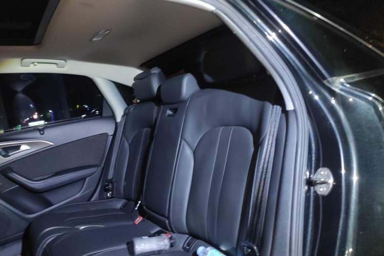 Used Audi A6L 2018 30th Anniversary Edition 45 TFSI quattro Luxury Model Left Rear Seat