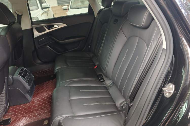 Used Audi A6L 2018 30th Anniversary Edition 35 TFSI Fashion Model Left Rear Seat