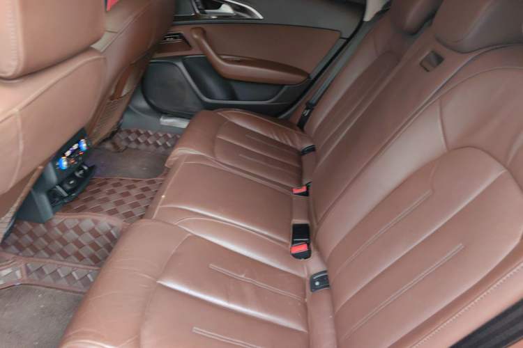 Used Audi A6L 2018 30th Anniversary Edition TFSI Trendy Model Left Rear Seat
