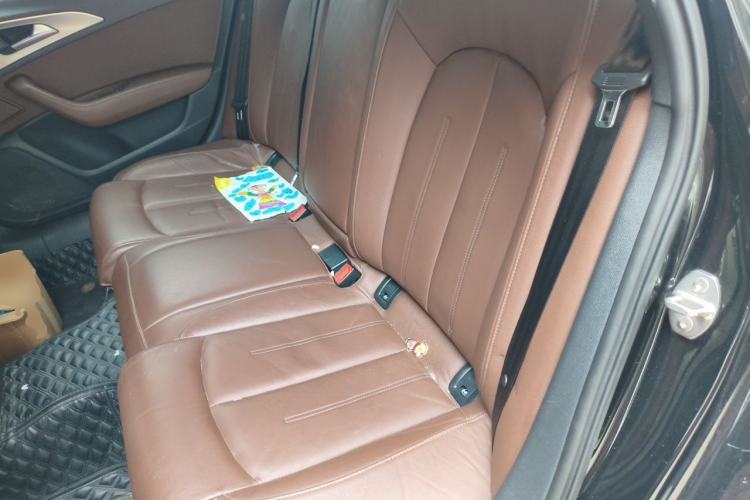 Used Audi A6L 2018 30th Anniversary Edition 45 TFSI quattro Sport model Left Rear Seat