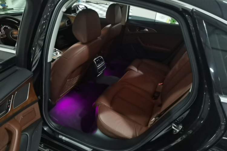 Used Audi A6L 2018 30th Anniversary Edition TFSI Trendy Model Left Rear Seat