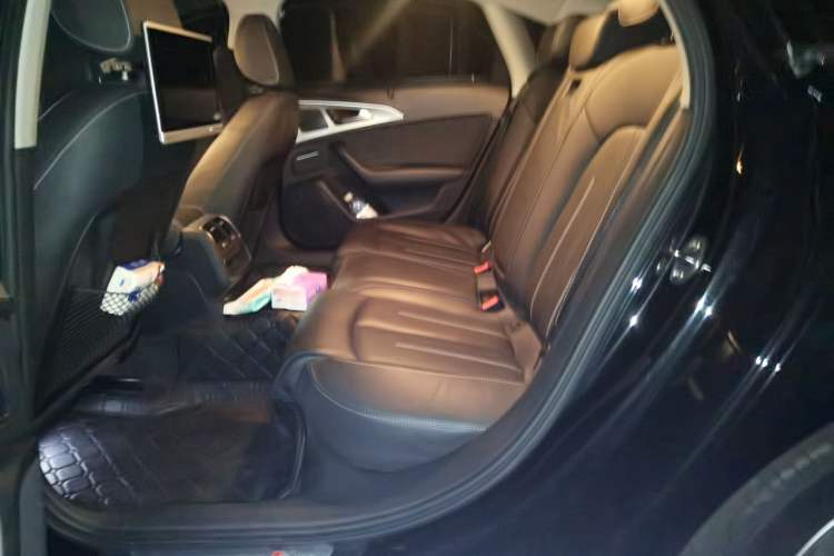 Used Audi A6L 2018 30th Anniversary Edition 35 TFSI Fashion Model Left Rear Seat