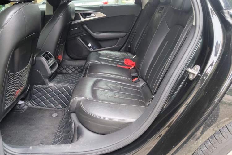 Used Audi A6L 2018 30th Anniversary Edition 35 TFSI Fashion Model Left Rear Seat