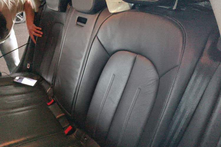 Used Audi A6L 2018 30th Anniversary Edition TFSI Trendy Model Left Rear Seat