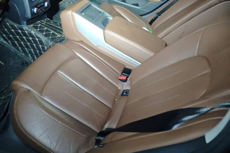 Used Audi A6L 2018 30th Anniversary Edition TFSI Trendy Model Left Rear Seat