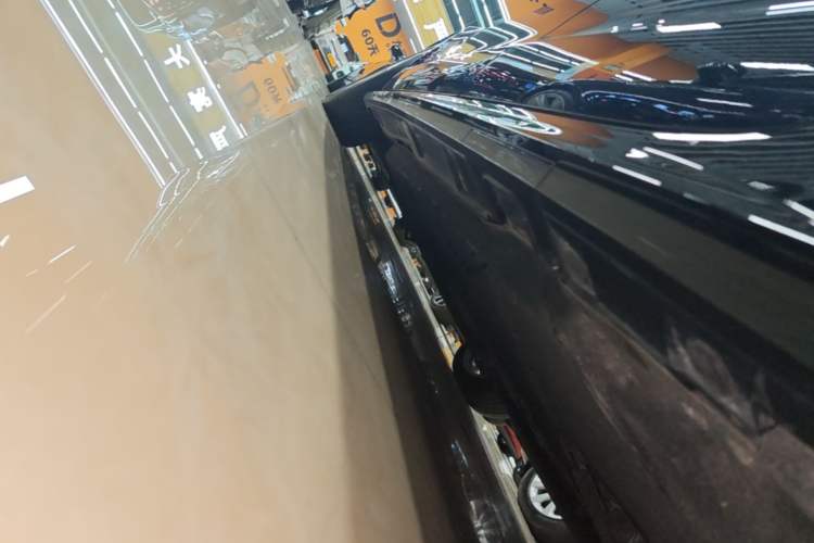 Used Audi A6L 2018 35 TFSI Collector's Edition Left Side Sill