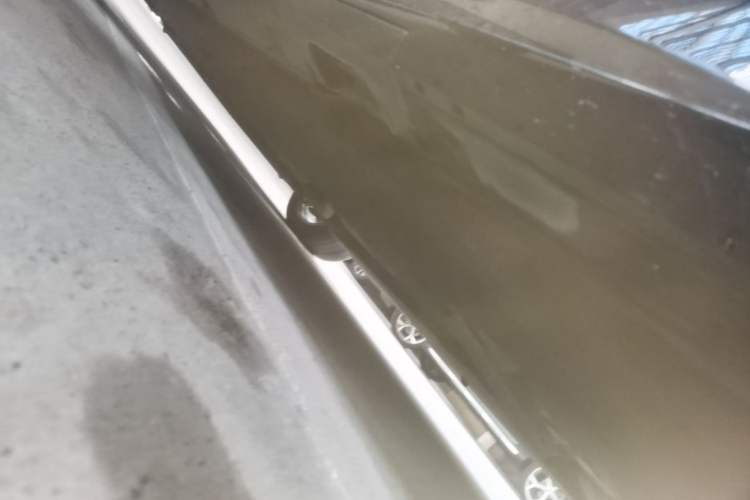 Used Audi A6L 2018 30th Anniversary Edition 35 TFSI Fashion Model Left Side Sill