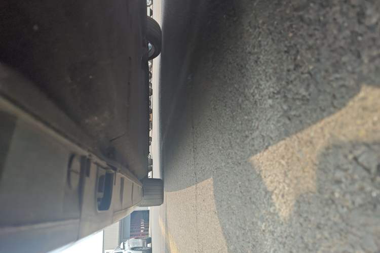 Used Audi A6L 2018 30th Anniversary Edition 35 TFSI Fashion Model Left Side Sill
