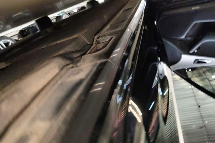 Used Audi A6L 2018 30th Anniversary Edition 35 TFSI Fashion Model Left Side Sill