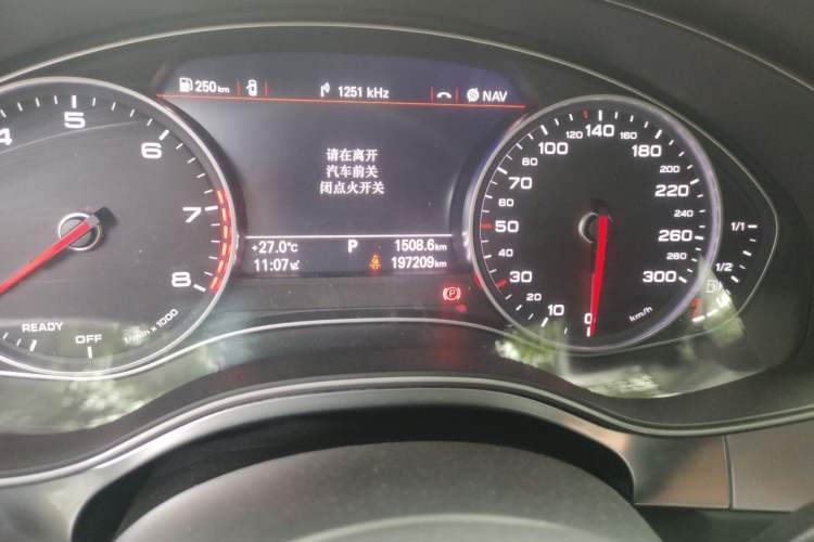 Used Audi A6L 2018 30th Anniversary Edition 35 TFSI Sport Edition Odometer Close Up
