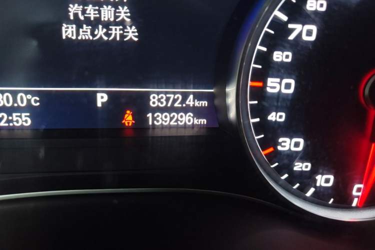 Used Audi A6L 2018 30th Anniversary Edition 35 TFSI Sport Edition Odometer Close Up