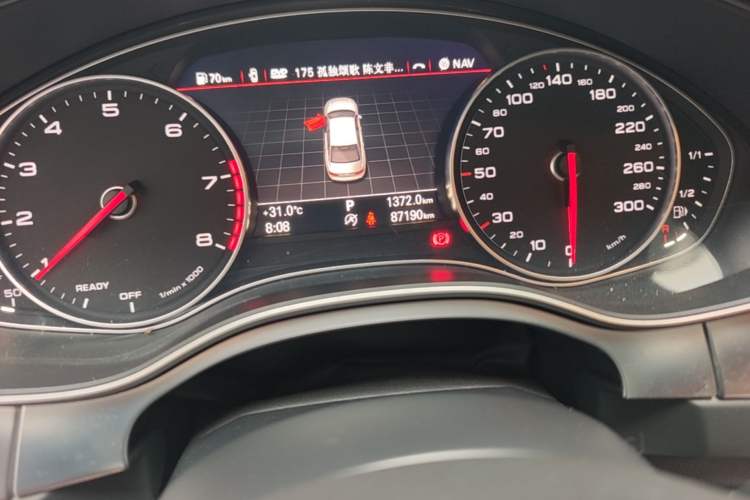 Used Audi A6L 2018 35 TFSI Collector's Edition Odometer Close Up