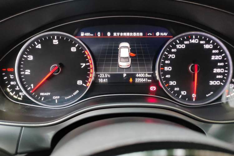 Used Audi A6L 2018 30th Anniversary Edition 45 TFSI quattro Sport model Odometer Close Up